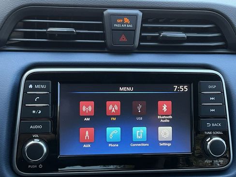 New 2025 Nissan Versa SV w/ Trunk Package image 28