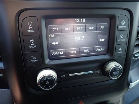 Used 2020 RAM 1500 Big Horn AWD/4WD image 19