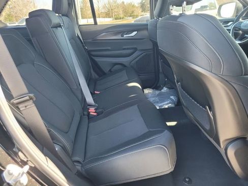 New 2025 Jeep Grand Cherokee Laredo w/ MOPAR Finishing Package RWD image 13