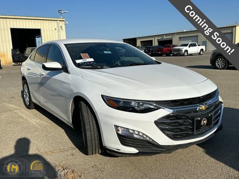 Used 2023 Chevrolet Malibu LT FWD image 1