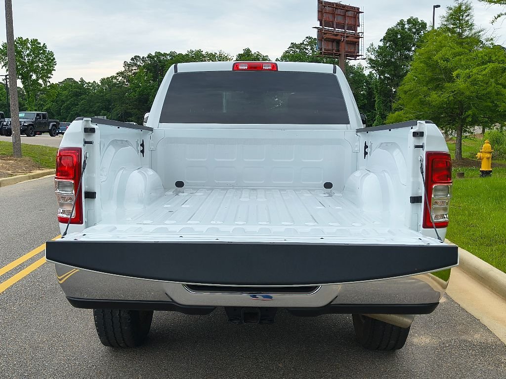 Certified 2022 RAM 2500 Big Horn w/ Snow Chief Group AWD/4WD image 5