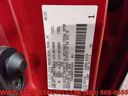 Used 2023 Toyota Sequoia Platinum image 18