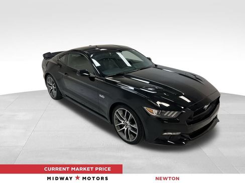 Used 2016 Ford Mustang GT Premium image 1