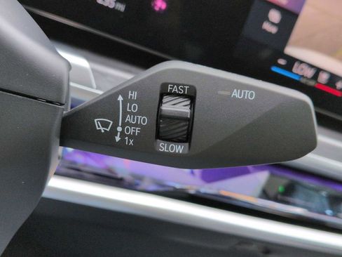 Used 2025 BMW i7 eDrive50 RWD image 28
