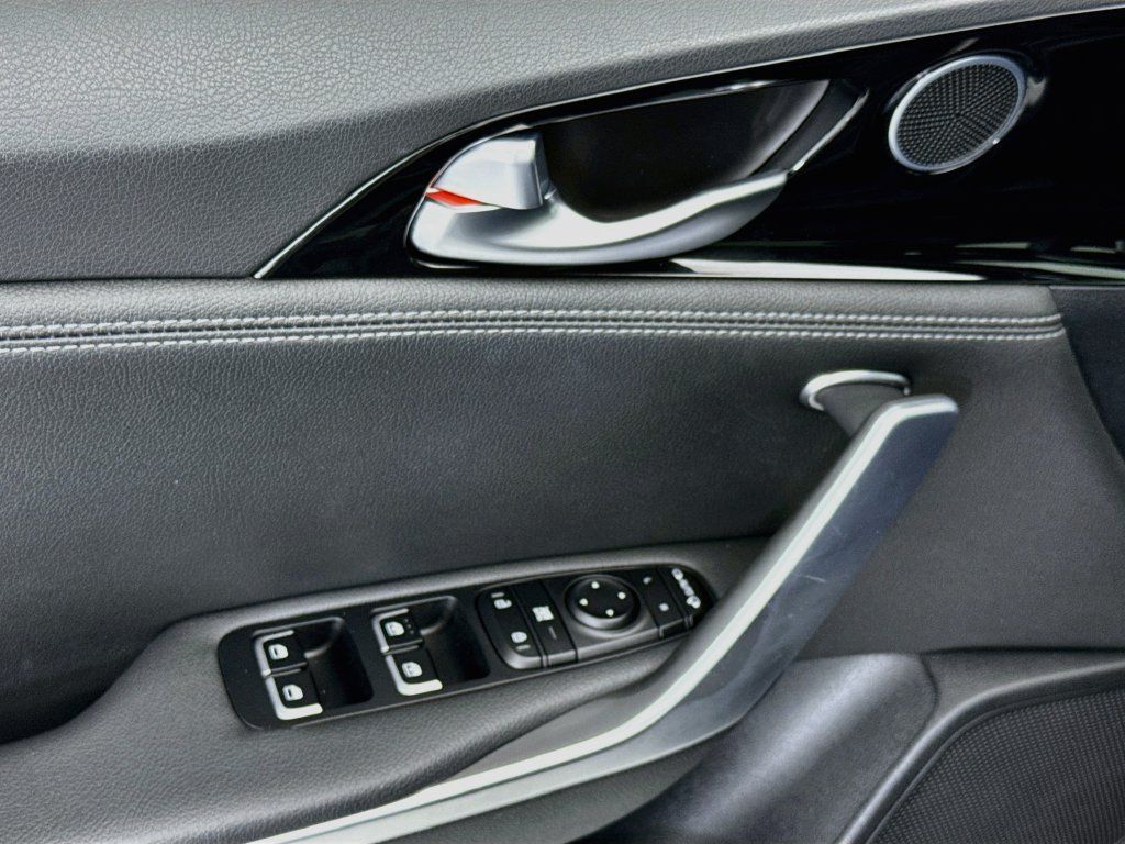 Used 2020 Kia Stinger GT-Line RWD image 21