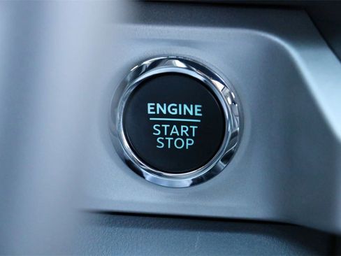 New 2026 Ford F250 XLT w/ XLT Premium Package image 17