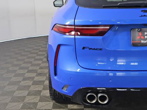 Used 2022 Jaguar F-PACE SVR image 21