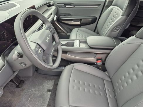 New 2026 Kia EV9 Wind AWD/4WD image 10