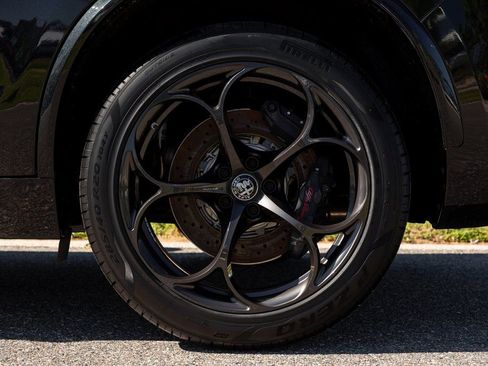 New 2024 Alfa Romeo Stelvio Quadrifoglio w/ Active Assist Plus Package image 16