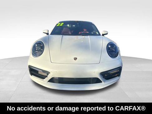 Used 2022 Porsche 911 Carrera image 2