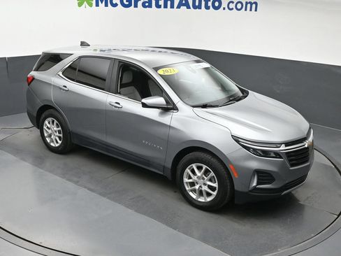 Used 2023 Chevrolet Equinox LT FWD image 3
