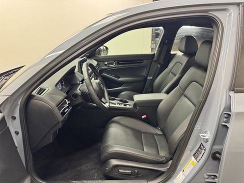 Used 2025 Honda Civic Sport Touring image 14