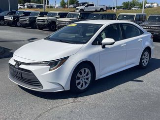 Used 2023 Toyota Corolla LE FWD video 3