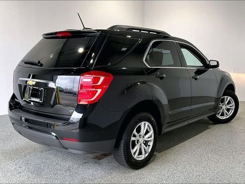 Used 2017 Chevrolet Equinox LT w/ Convenience Package AWD/4WD image 5