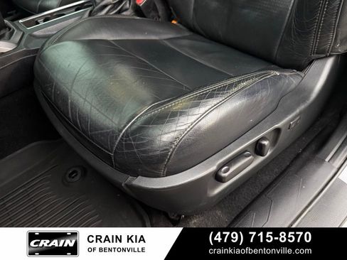 Used 2022 Toyota Tacoma TRD Off-Road w/ TRD Premium Off Road Package AWD/4WD image 25