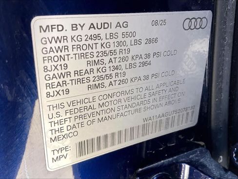 Used 2025 Audi Q5 Premium w/ Convenience Package AWD/4WD image 34