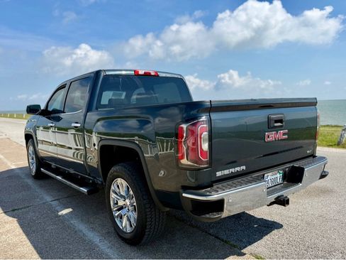 Used 2018 GMC Sierra 1500 SLT w/ Texas SLT Premium Package RWD image 7