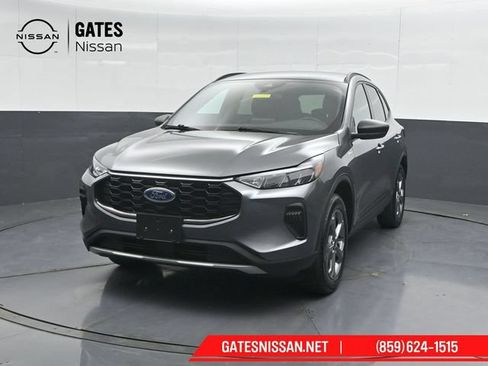 Used 2025 Ford Escape ST-Line AWD/4WD image 6