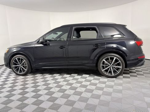 Used 2020 Audi Q7 3.0T Prestige AWD/4WD image 2