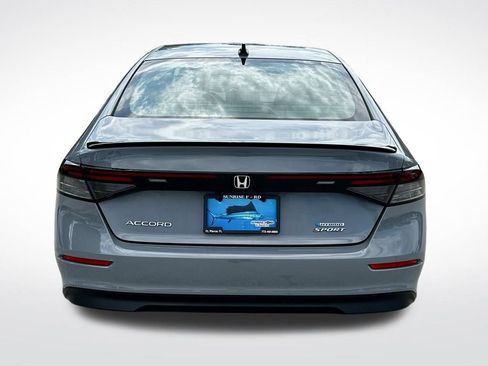 Used 2023 Honda Accord Sport image 5