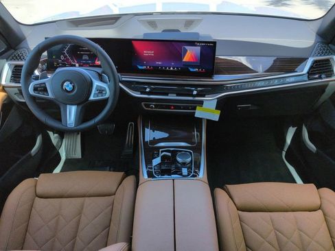 New 2026 BMW X5 xDrive40i w/ M Sport Package AWD/4WD image 15