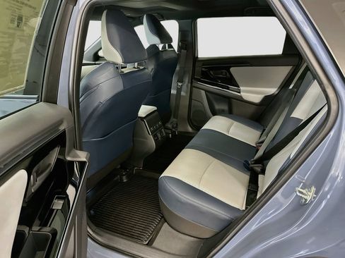 Used 2023 Subaru Solterra AWD image 30