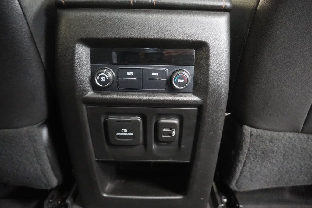 Used 2021 Chevrolet Traverse RS AWD/4WD image 26