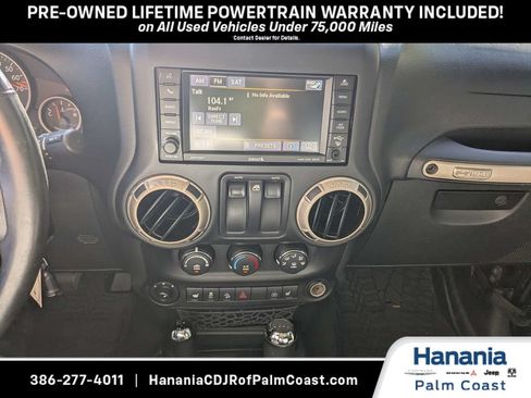 Used 2016 Jeep Wrangler Sahara AWD/4WD image 18