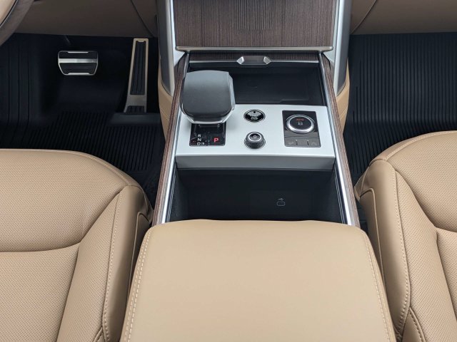 New 2027 Land Rover Range Rover Long Wheelbase Autobiography AWD/4WD image 20