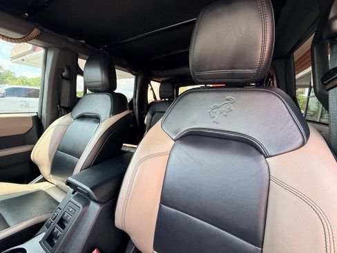 Used 2022 Ford Bronco Wildtrak AWD/4WD image 30