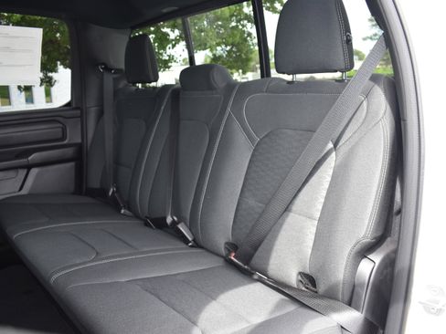 New 2026 RAM 1500 Express AWD/4WD image 28