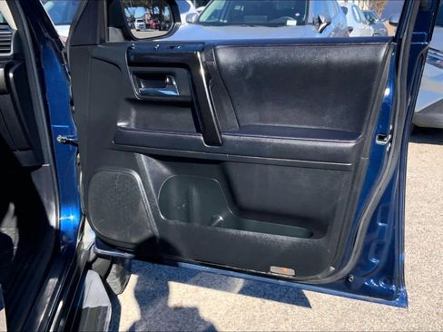 Used 2022 Toyota 4Runner TRD Off-Road Premium image 22