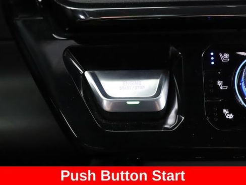 Used 2023 GMC Sierra 1500 AT4 w/ Technology Package AWD/4WD image 24