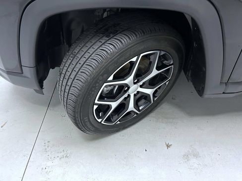 Used 2024 Jeep Compass Limited AWD/4WD image 23