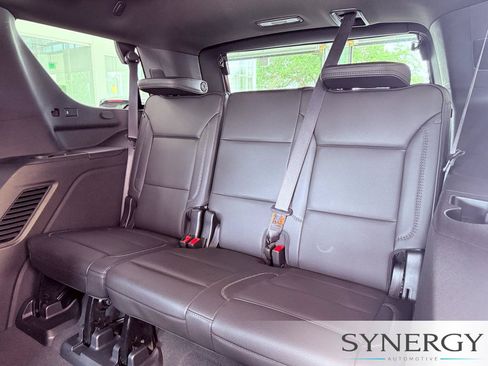 Used 2023 GMC Yukon Denali RWD image 29