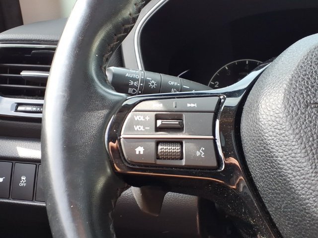 Certified 2024 Honda Pilot Touring image 22