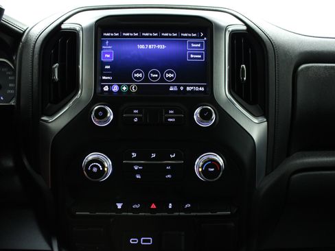 Used 2021 GMC Sierra 2500 SLE image 22