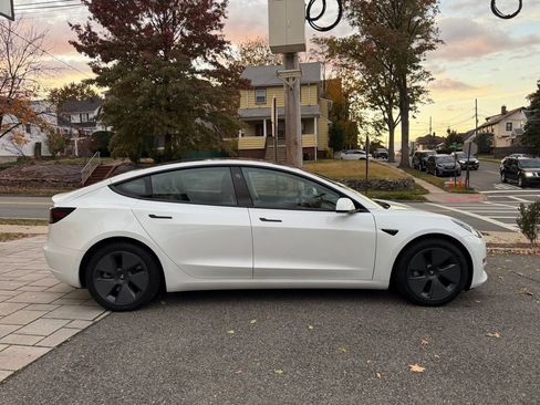 Used 2022 Tesla Model 3 Long Range image 8