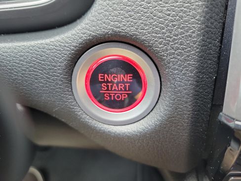 Used 2018 Honda CR-V Touring image 23