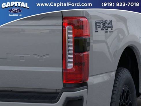 New 2026 Ford F250 Lariat w/ Black Appearance Package image 21