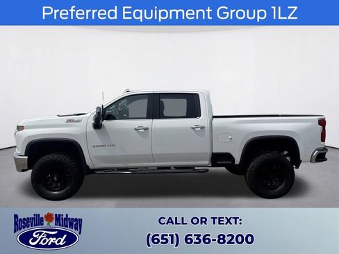 Used 2021 Chevrolet Silverado 3500 LTZ AWD/4WD image 4
