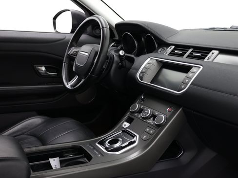 Used 2018 Land Rover Range Rover Evoque SE AWD/4WD image 35