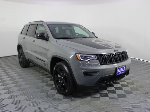 Used 2021 Jeep Grand Cherokee Freedom Edition AWD/4WD image 25