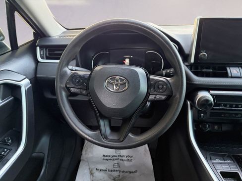 Used 2024 Toyota RAV4 LE FWD image 12