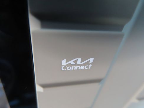 Certified 2025 Kia K4 LXS image 10