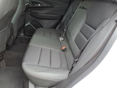 Used 2023 Chevrolet TrailBlazer RS image 11