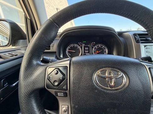 Used 2022 Toyota 4Runner TRD Sport w/ Technology Package AWD/4WD image 35