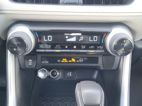 Used 2023 Toyota RAV4 XLE w/ Convenience Package AWD/4WD image 18