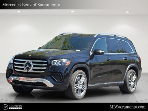 Used 2024 Mercedes-Benz GLS 450 4MATIC image 1
