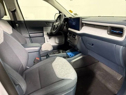 Used 2025 Ford Maverick XLT w/ Equipment Group 302A image 51